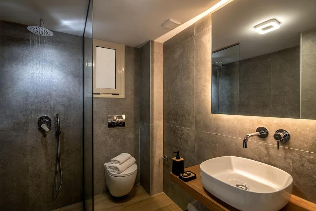 Beachfront Yellow Apt-ligaria Дом отдыха Лигарья